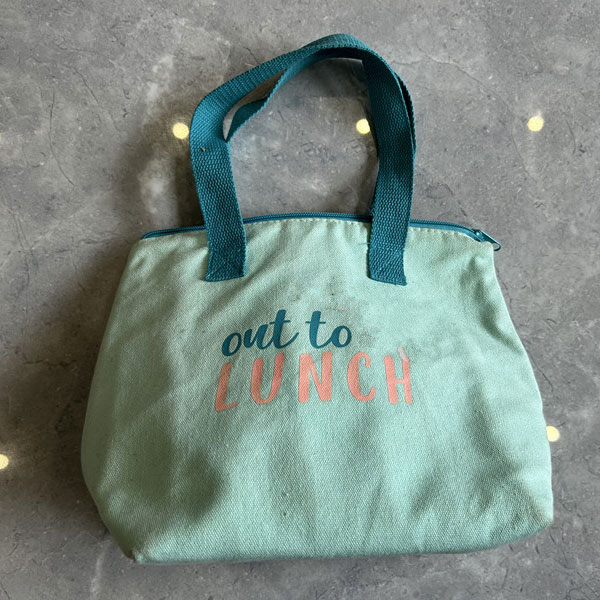 Apa sing nggawe tas kain minangka pilihan sing bisa digunakake lan sustain?